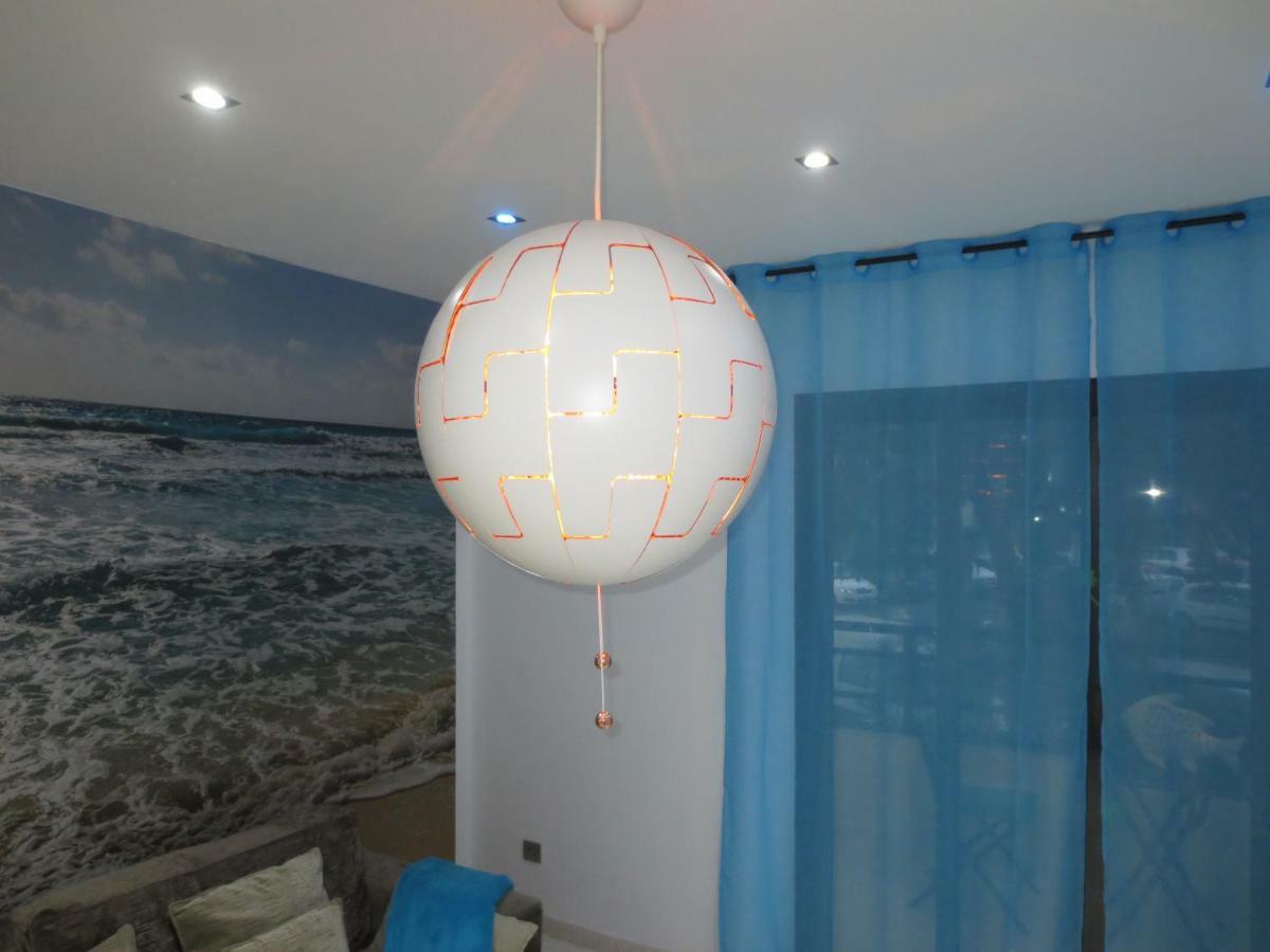Ocean House & Perfect For You 阿德耶 外观 照片